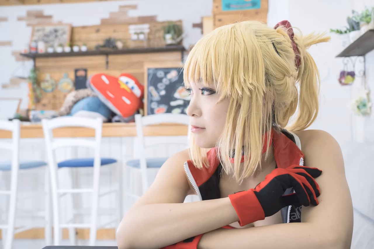 Nayu Kurachi as Mordred — cosplay photo 153 of 307