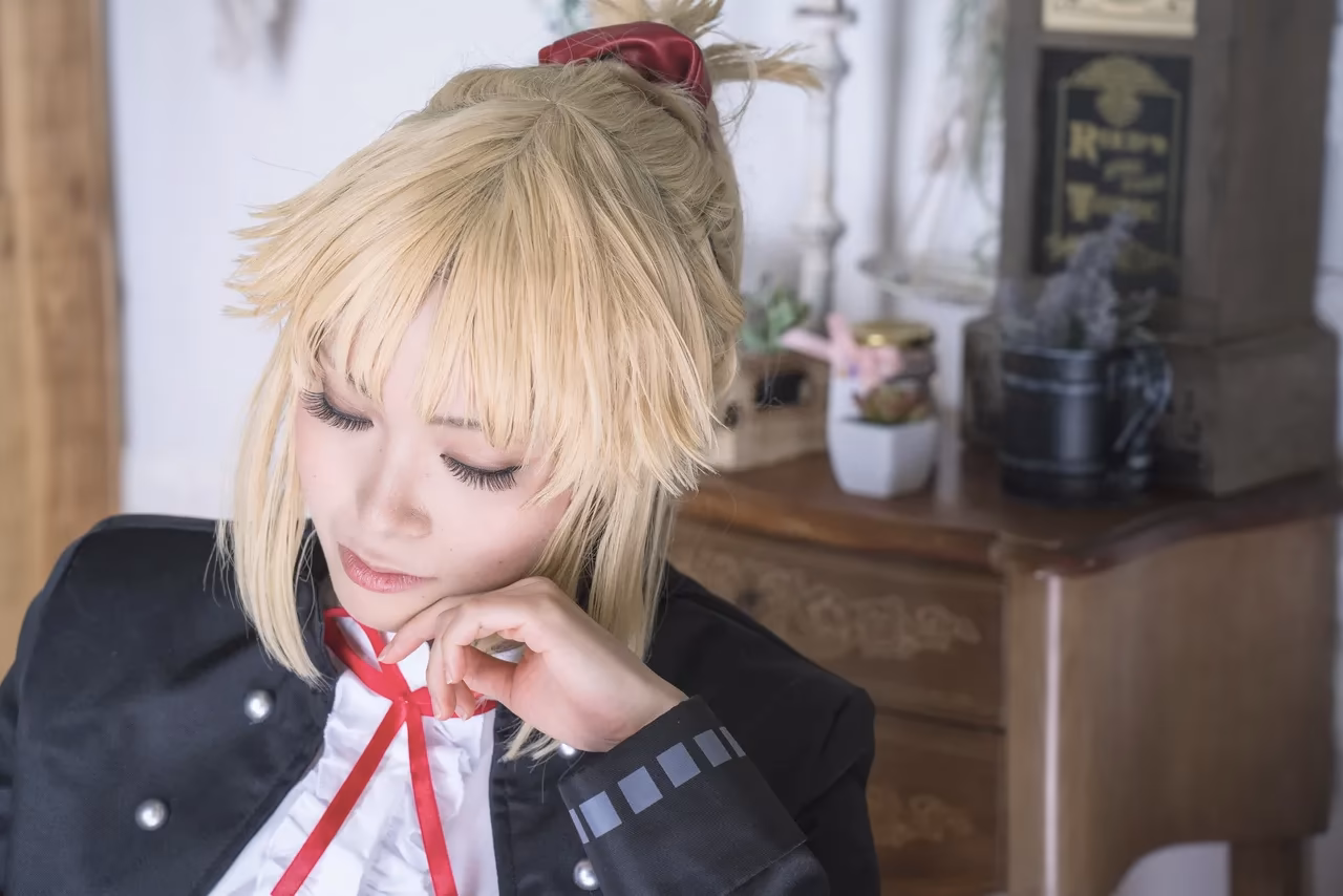 Nayu Kurachi as Mordred — cosplay photo 263 of 307
