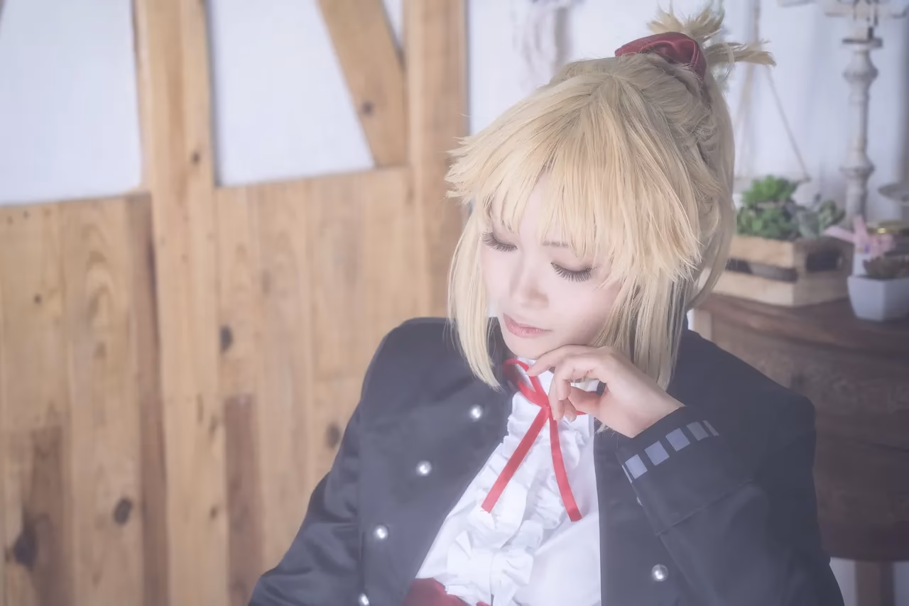 Nayu Kurachi as Mordred — cosplay photo 264 of 307