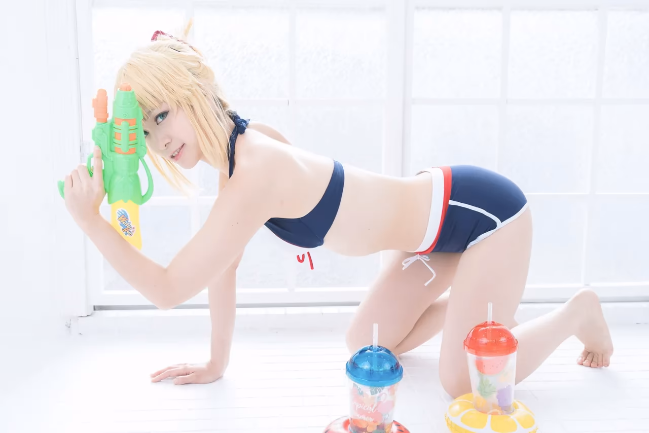 Nayu Kurachi as Mordred — cosplay photo 95 of 307
