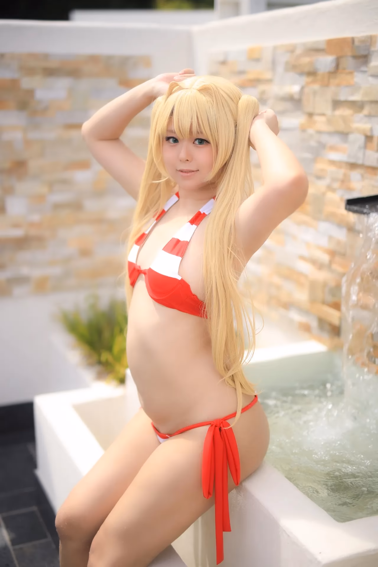 Poison2mui as Nero Claudius — cosplay photo 163 of 191