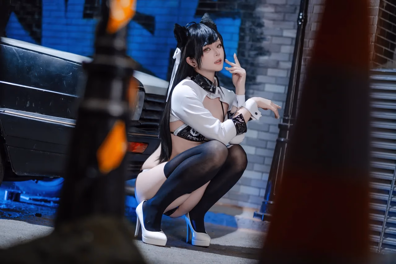 Purinpuppy as Atago — cosplay photo 10 of 114
