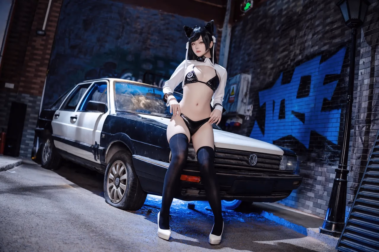 Purinpuppy as Atago — cosplay photo 14 of 114