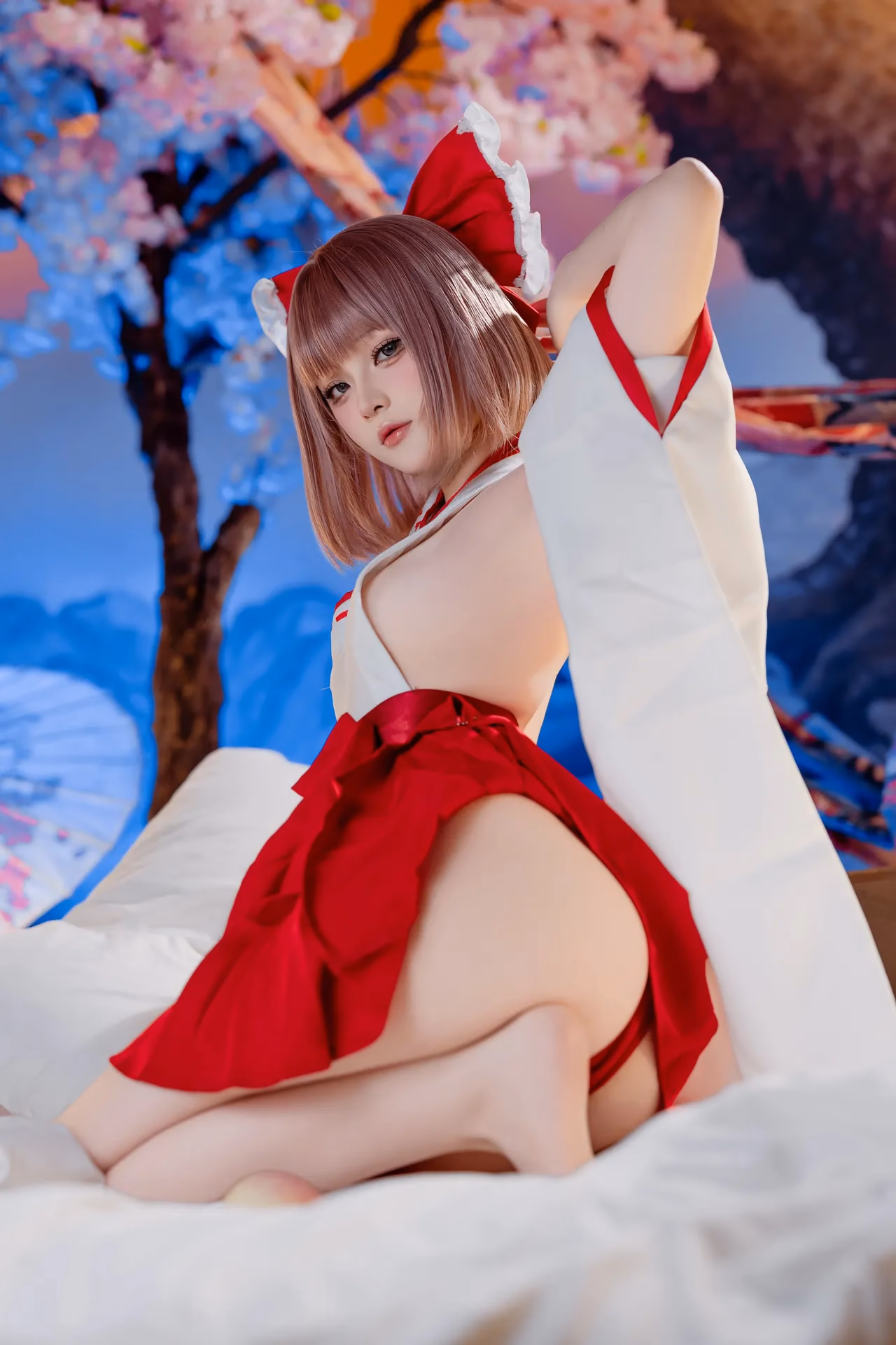 Purinpuppy as Reimu Hakurei — cosplay photo 16 of 66
