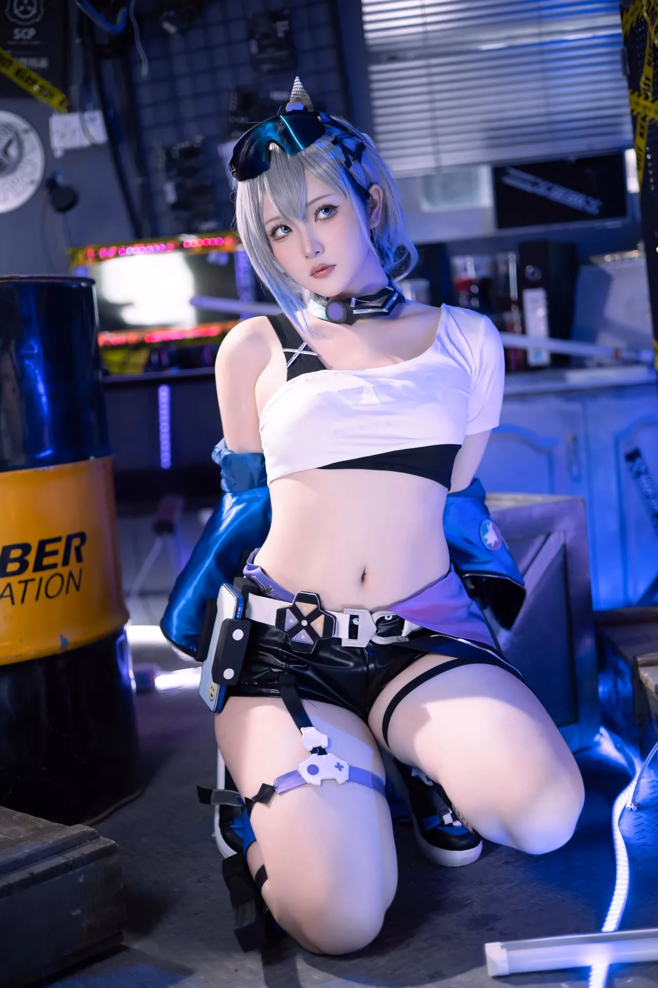 Purinpuppy as Silver Wolf — cosplay photo 17 of 17