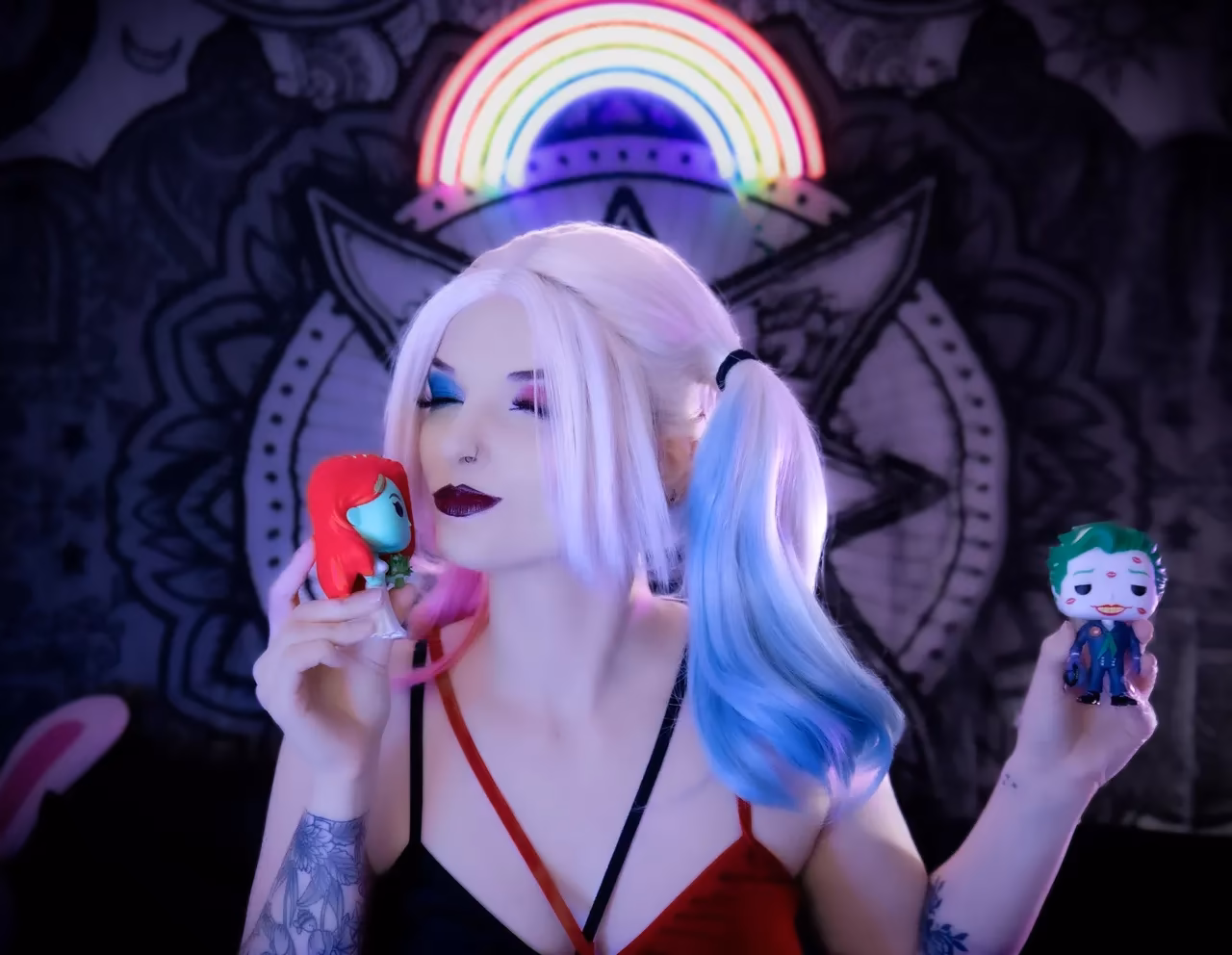 RainyDayRoses as Harley Quinn — cosplay photo 10 of 46