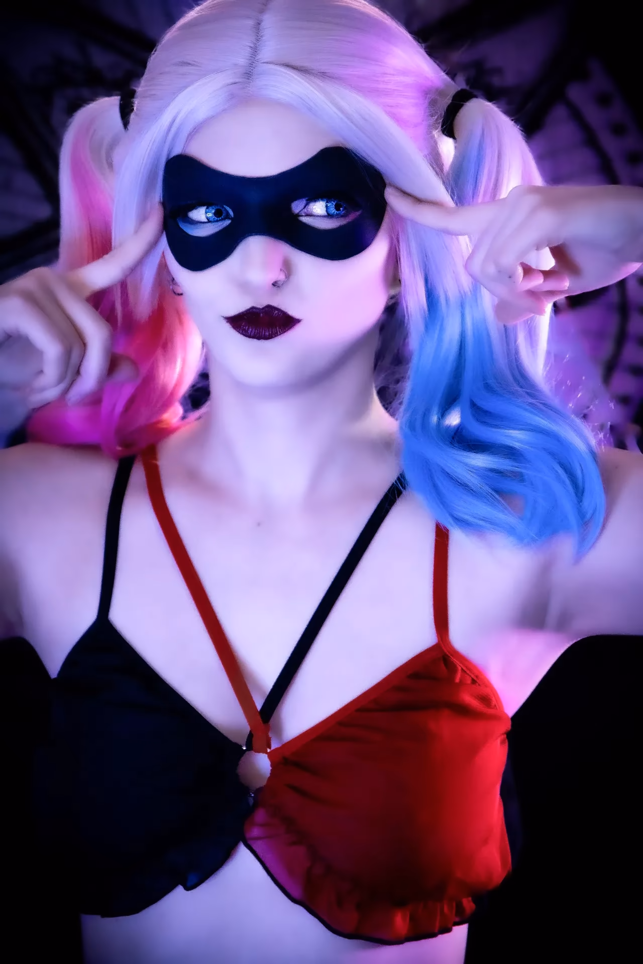 RainyDayRoses as Harley Quinn — cosplay photo 19 of 46