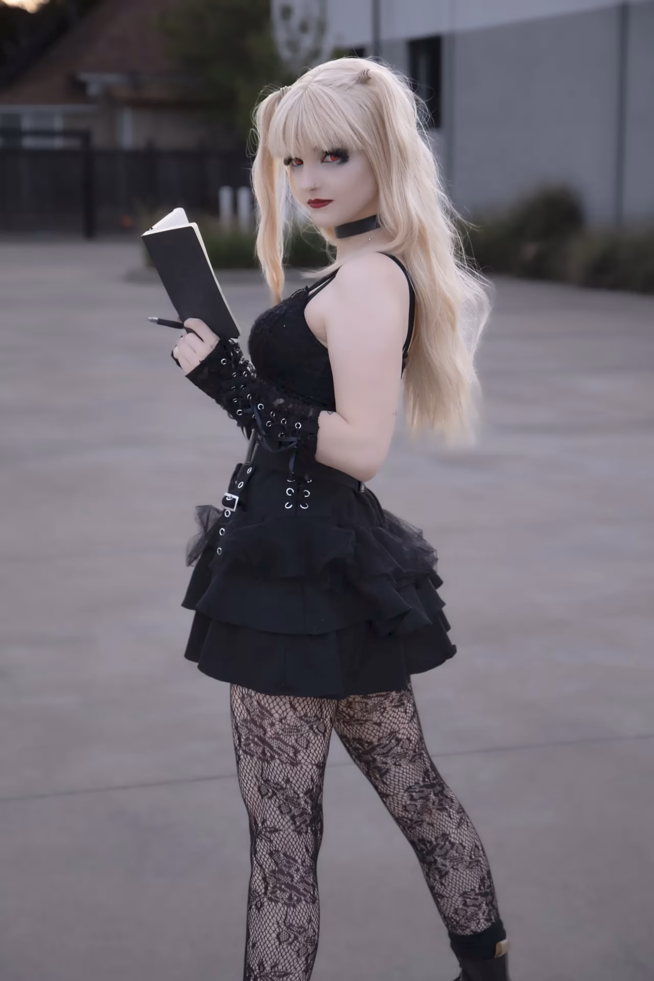 RainyDayRoses as Misa Amane — cosplay photo 18 of 68