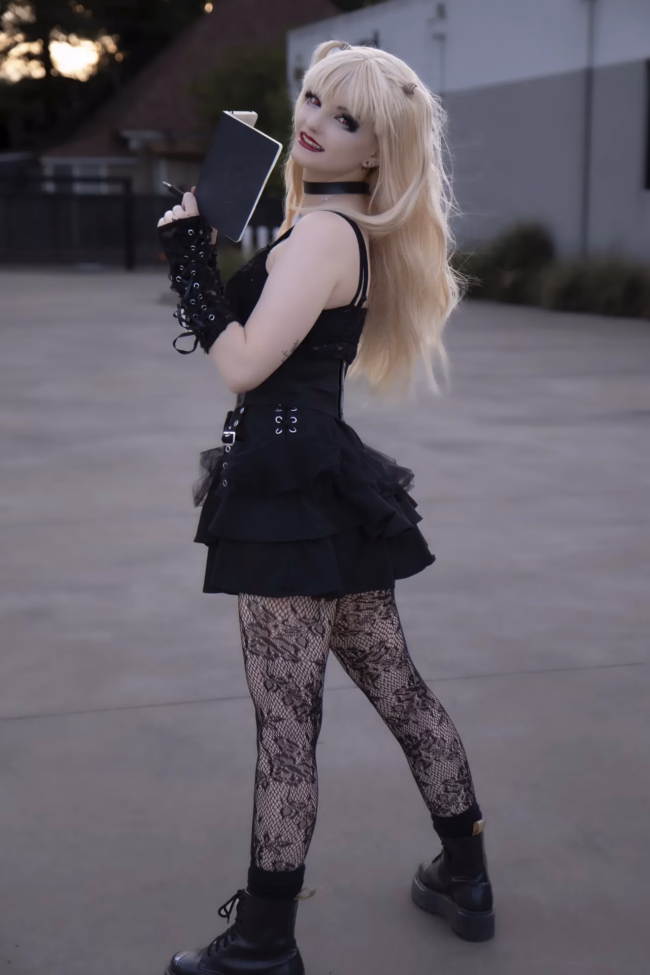 RainyDayRoses as Misa Amane — cosplay photo 19 of 68