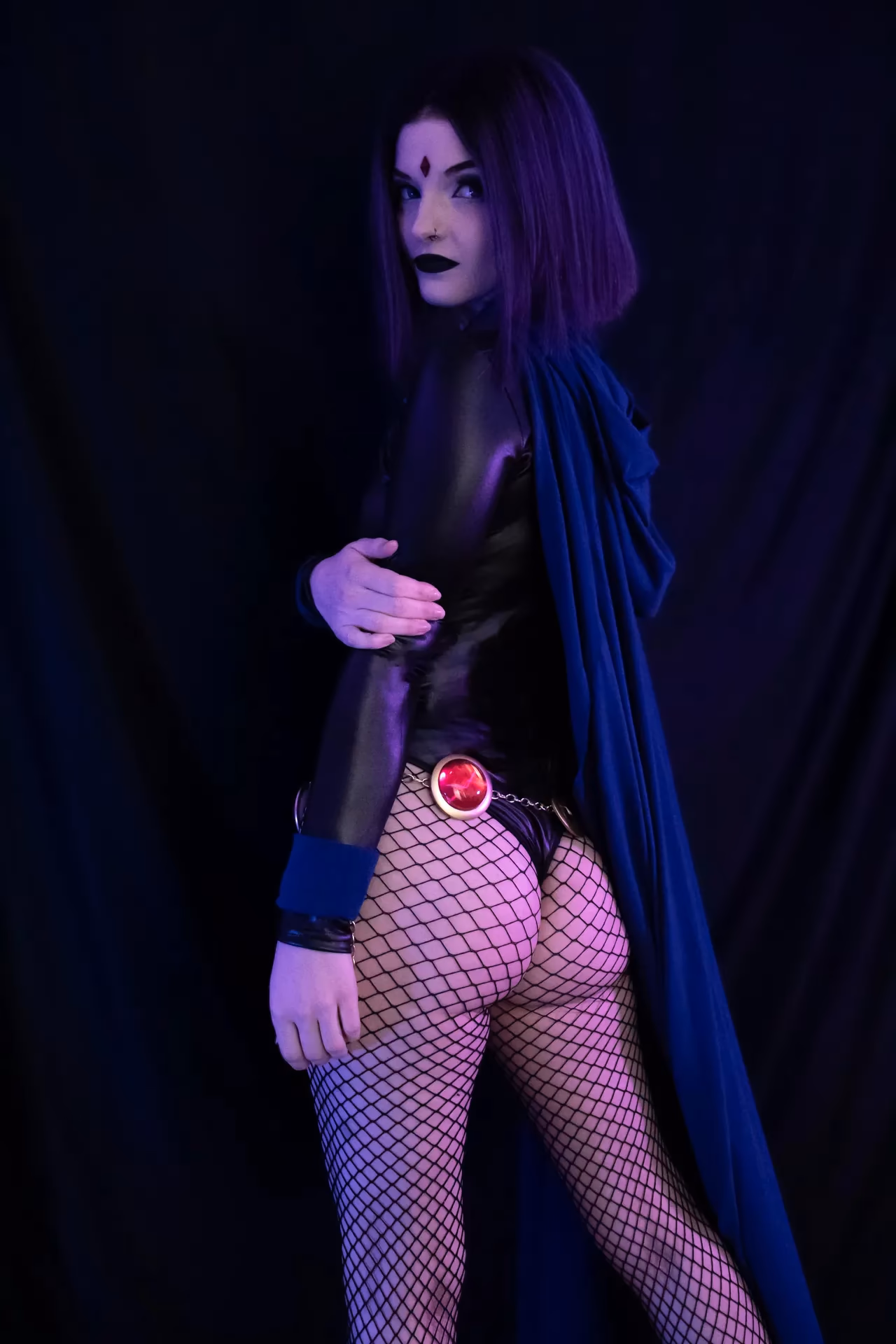 RainyDayRoses as Raven — cosplay photo 30 of 60