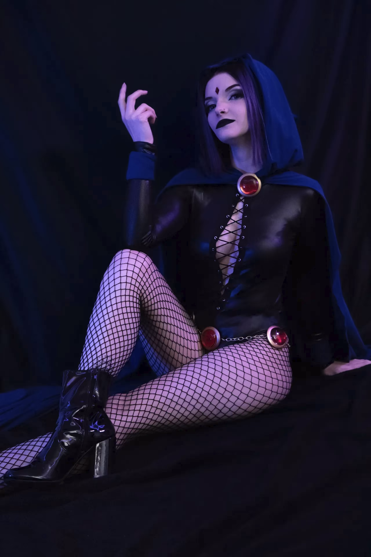 RainyDayRoses as Raven — cosplay photo 43 of 60
