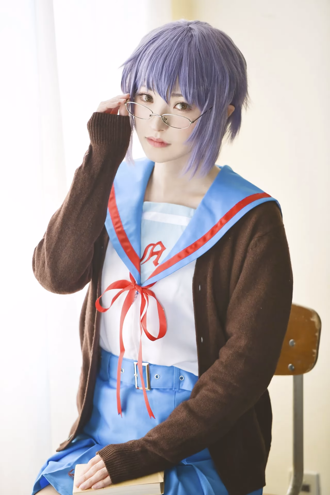rionsakura as Haruhi Suzumiya, Mikuru Asahina, and Yuki Nagato — cosplay photo 20 of 162