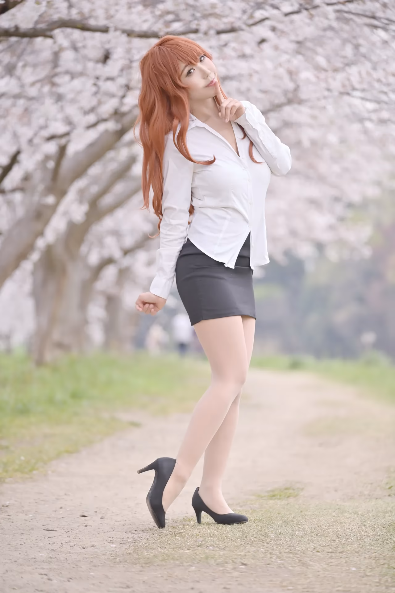 rionsakura as Haruhi Suzumiya, Mikuru Asahina, and Yuki Nagato — cosplay photo 86 of 162