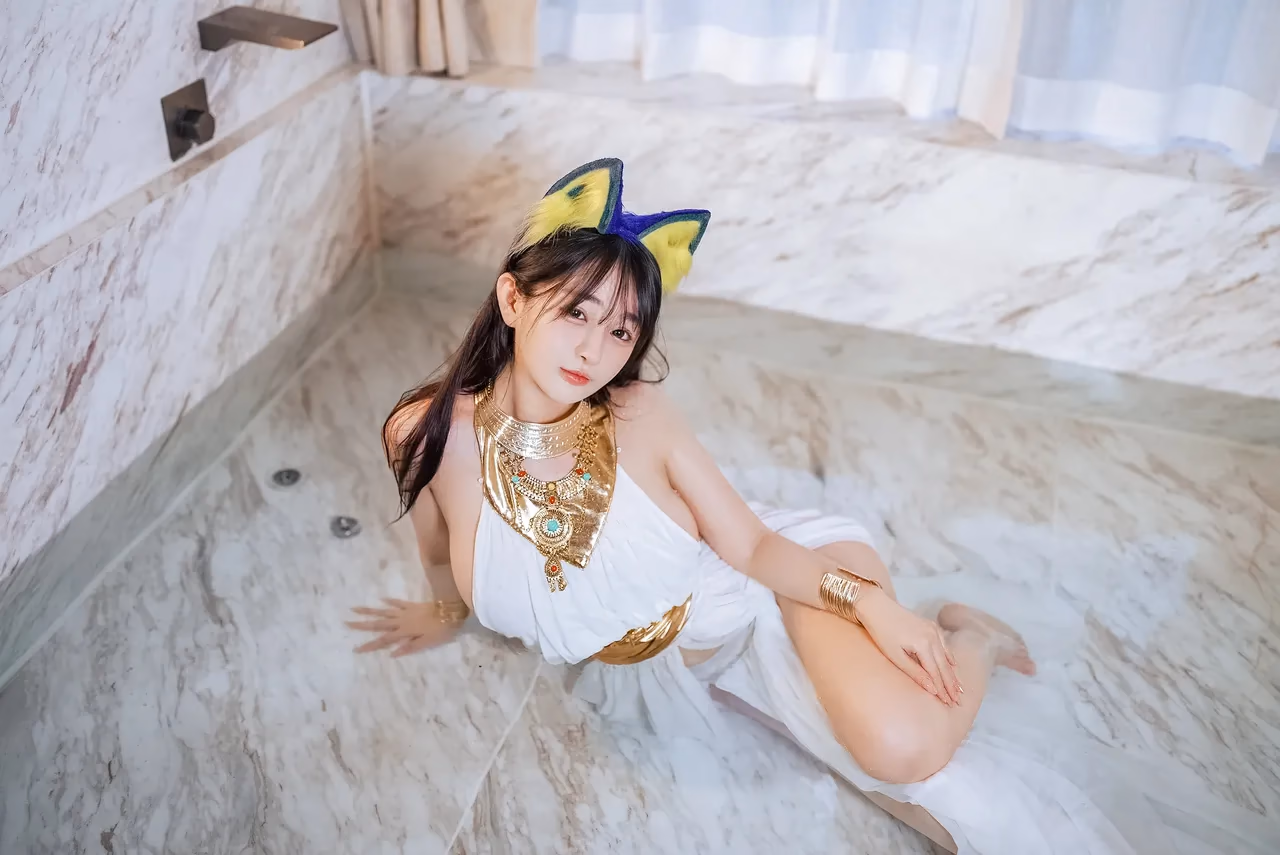 Sakurai Nene as Ankha — cosplay photo 46 of 132