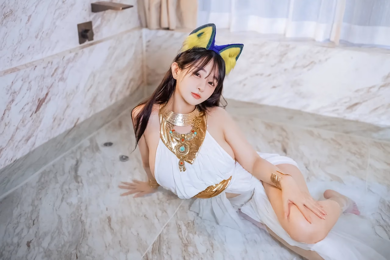 Sakurai Nene as Ankha — cosplay photo 47 of 132