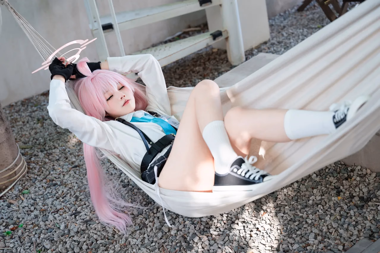 Shimizu Nagi as Hoshino Takanashi — cosplay photo 13 of 88