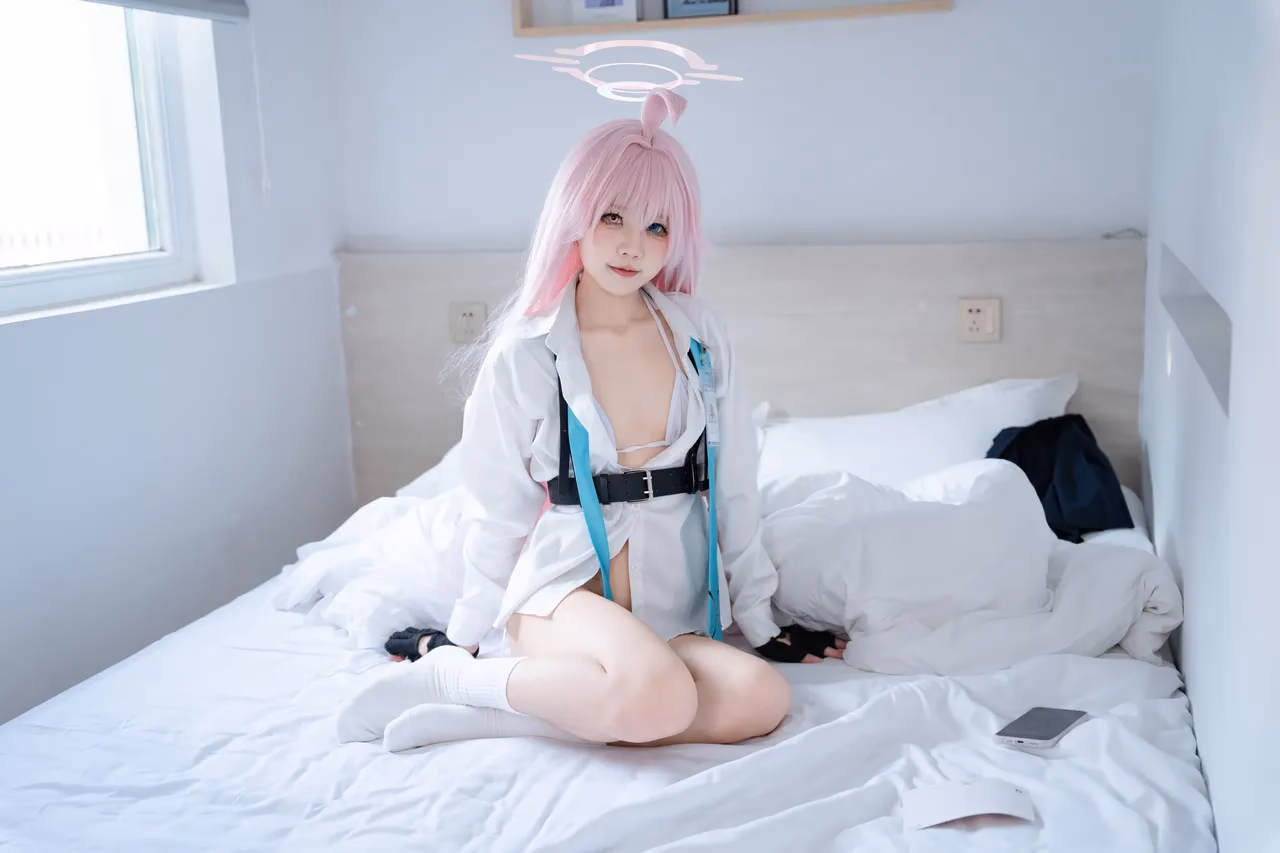 Shimizu Nagi as Hoshino Takanashi — cosplay photo 35 of 88