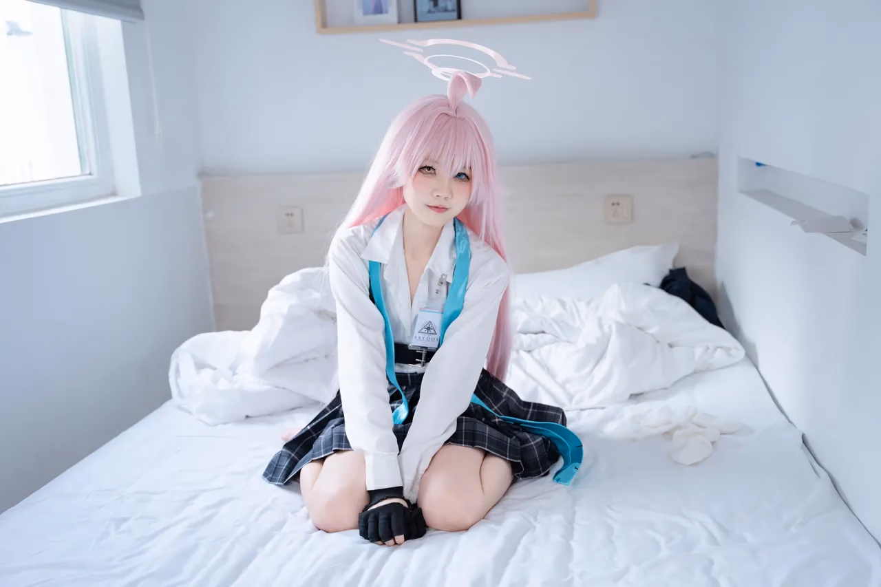 Shimizu Nagi as Hoshino Takanashi — cosplay photo 76 of 88