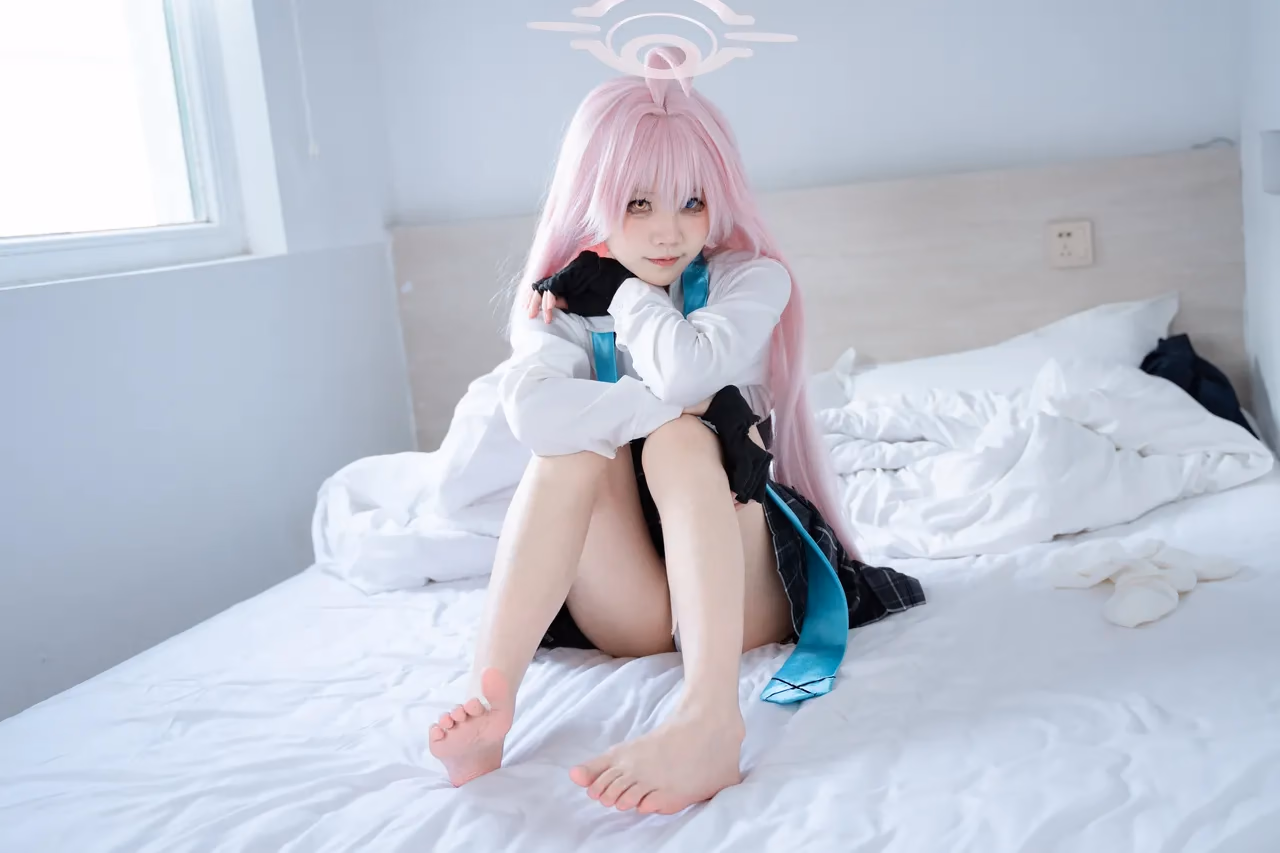 Shimizu Nagi as Hoshino Takanashi — cosplay photo 78 of 88