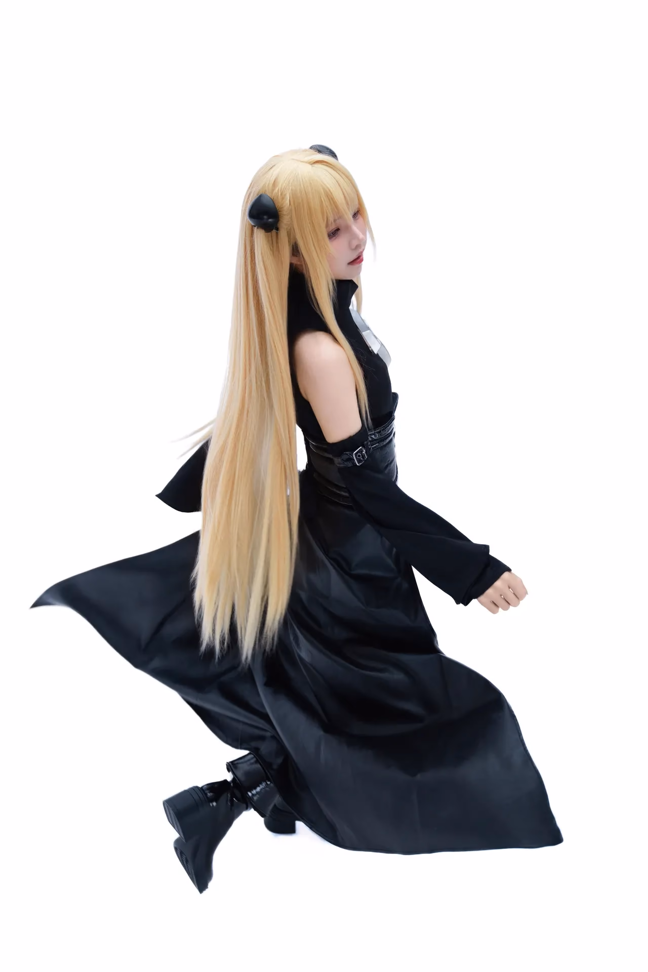 Shimizu Nagi as Golden Darkness (Yami) — cosplay photo 16 of 38