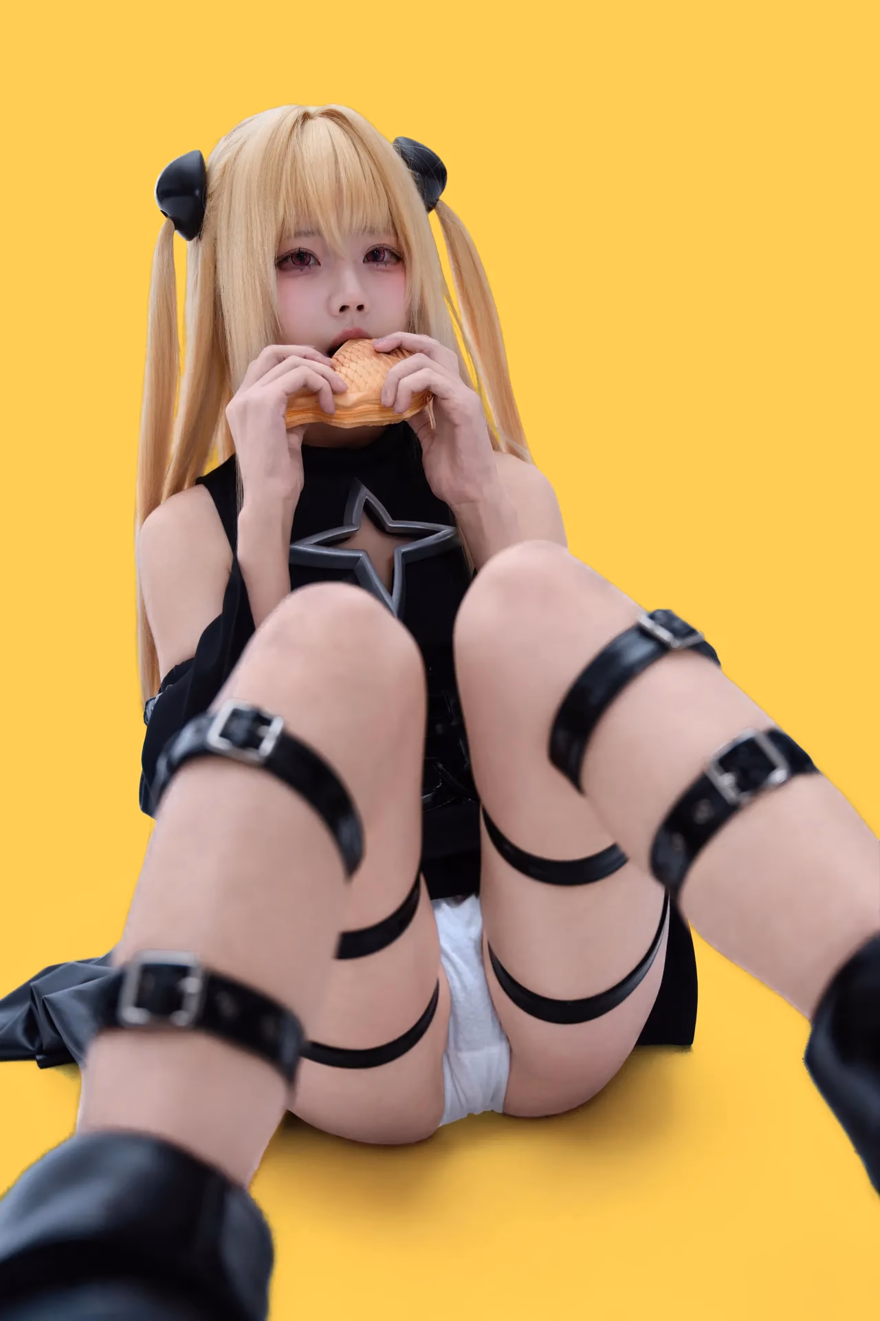 Shimizu Nagi as Golden Darkness (Yami) — cosplay photo 32 of 38