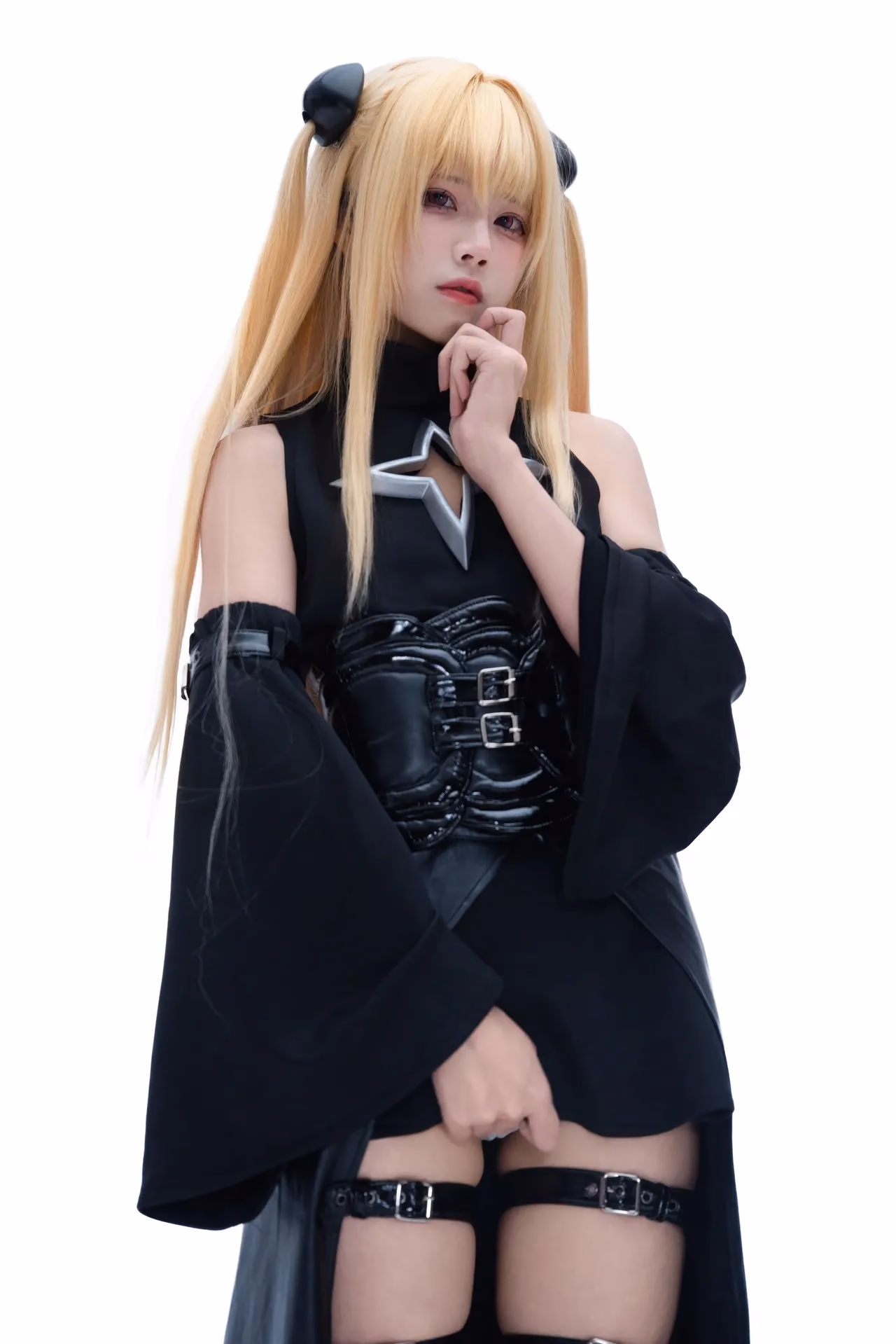 Shimizu Nagi as Golden Darkness (Yami) — cosplay photo 5 of 38