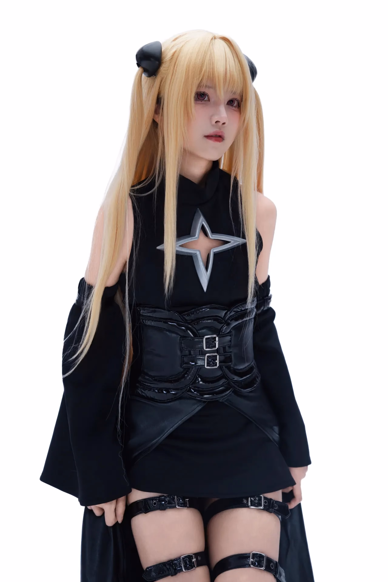 Shimizu Nagi as Golden Darkness (Yami) — cosplay photo 6 of 38