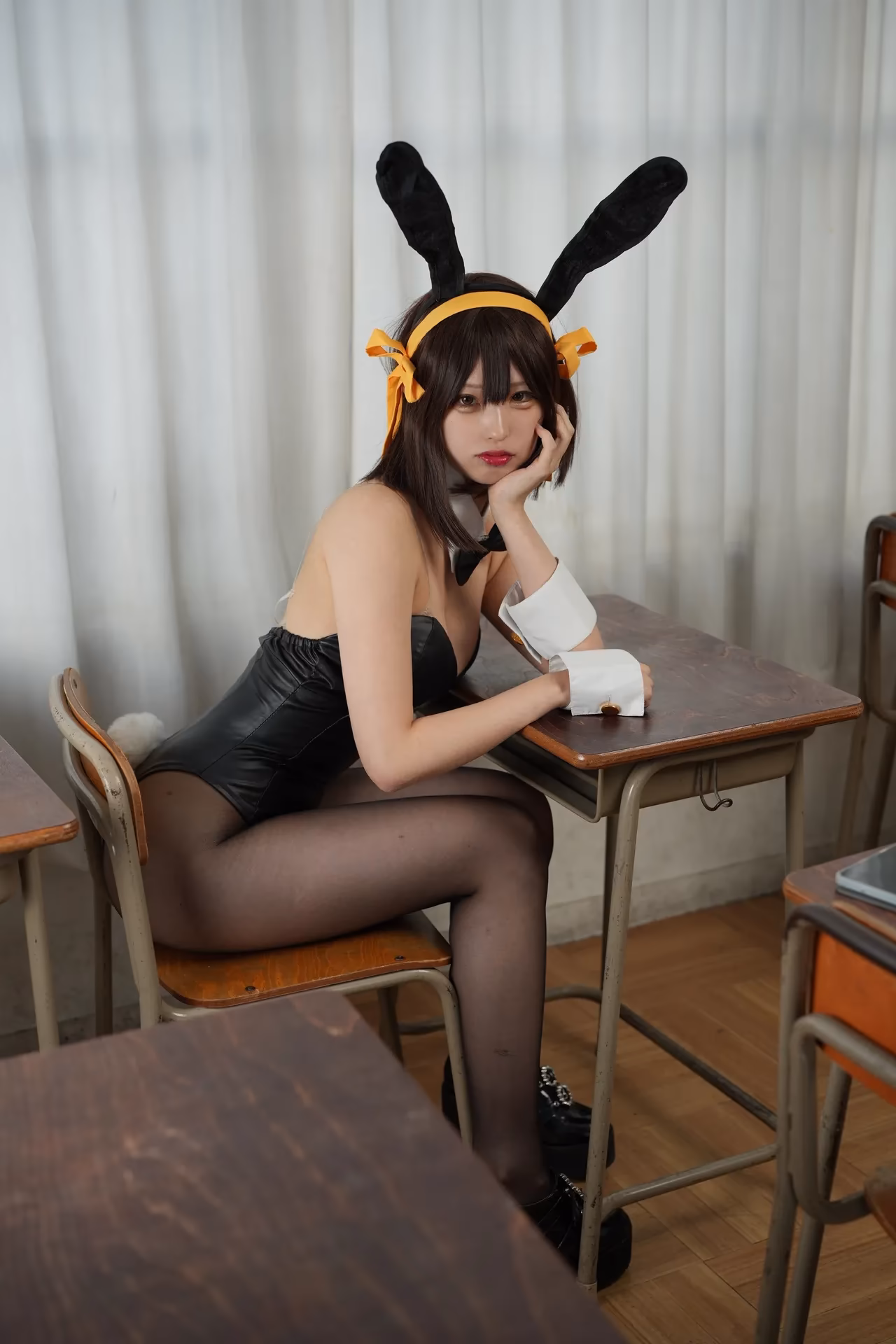 Shion Kyouwakoku as Haruhi Suzumiya — cosplay photo 41 of 101