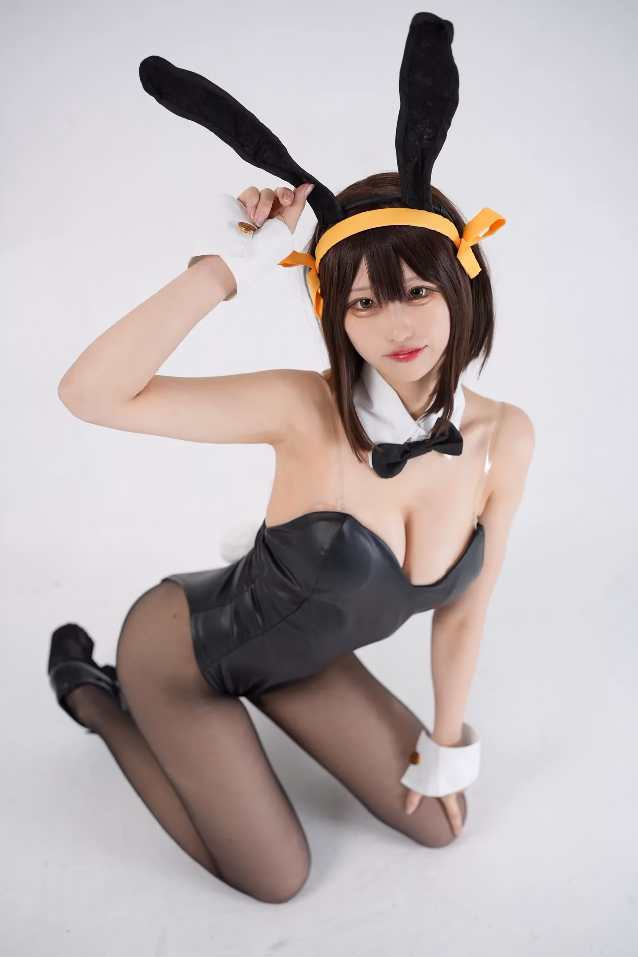 Shion Kyouwakoku as Haruhi Suzumiya — cosplay photo 50 of 101