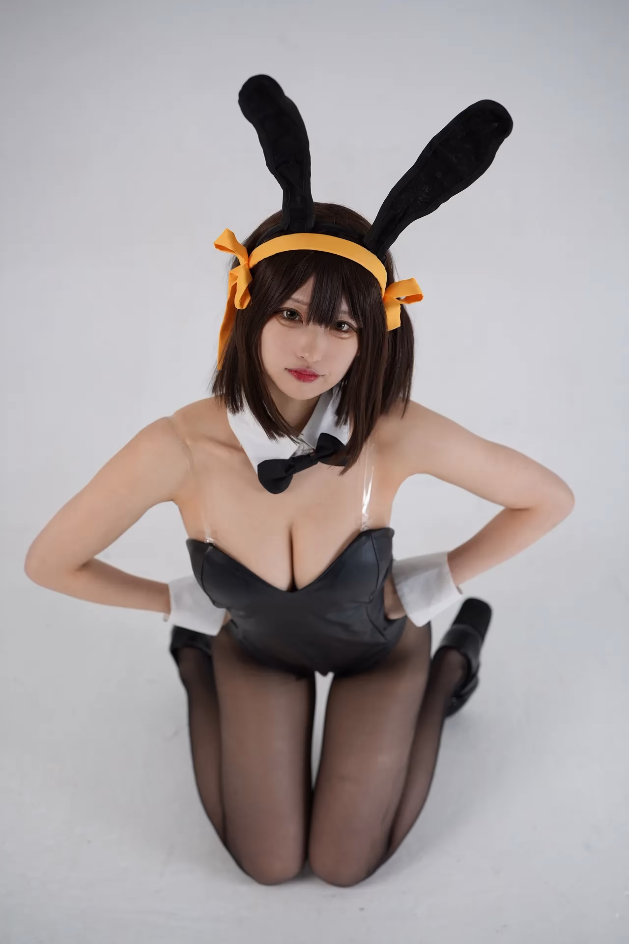 Shion Kyouwakoku as Haruhi Suzumiya — cosplay photo 63 of 101