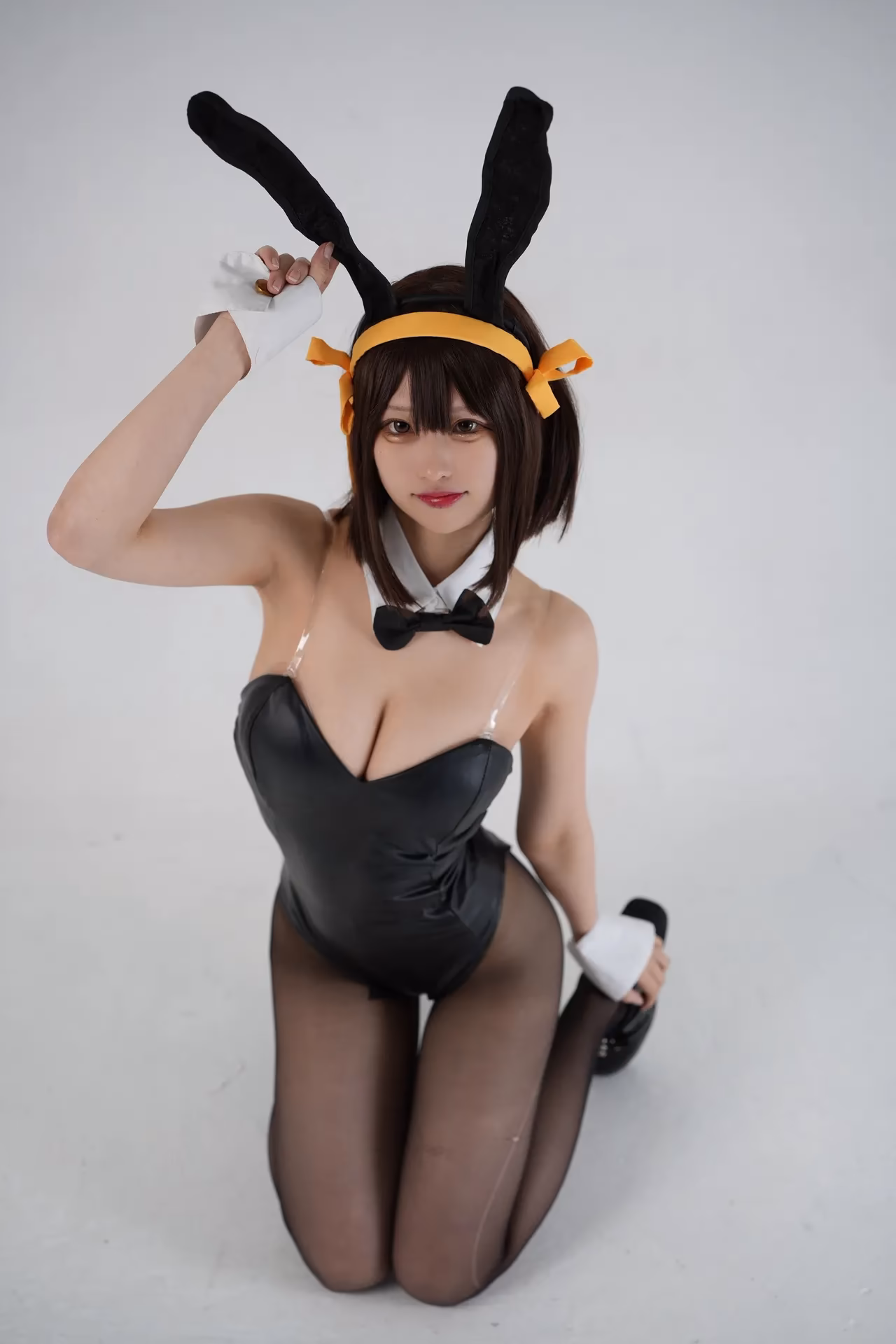 Shion Kyouwakoku as Haruhi Suzumiya — cosplay photo 67 of 101