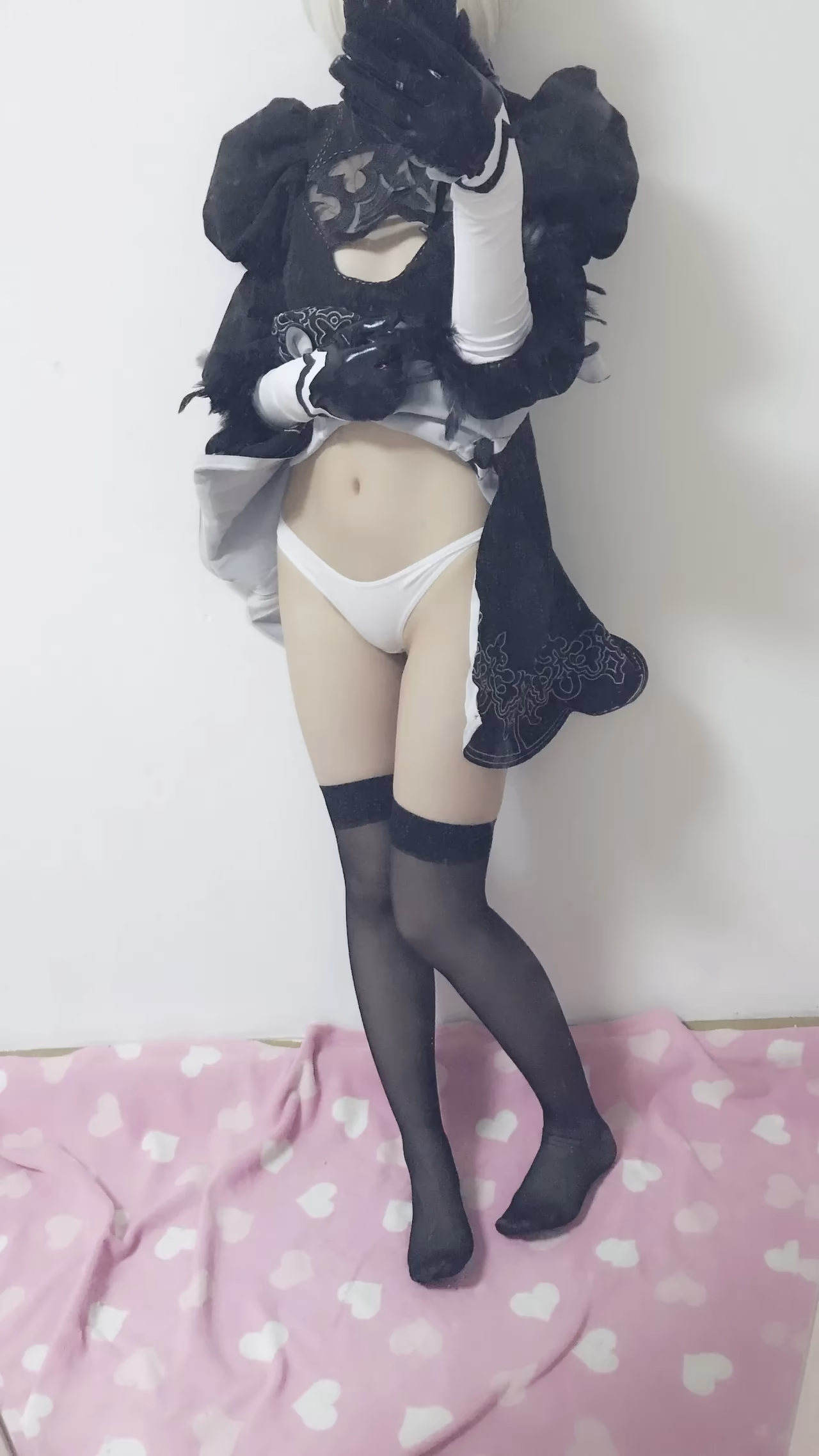 2B — cosplay photo 54 of 76