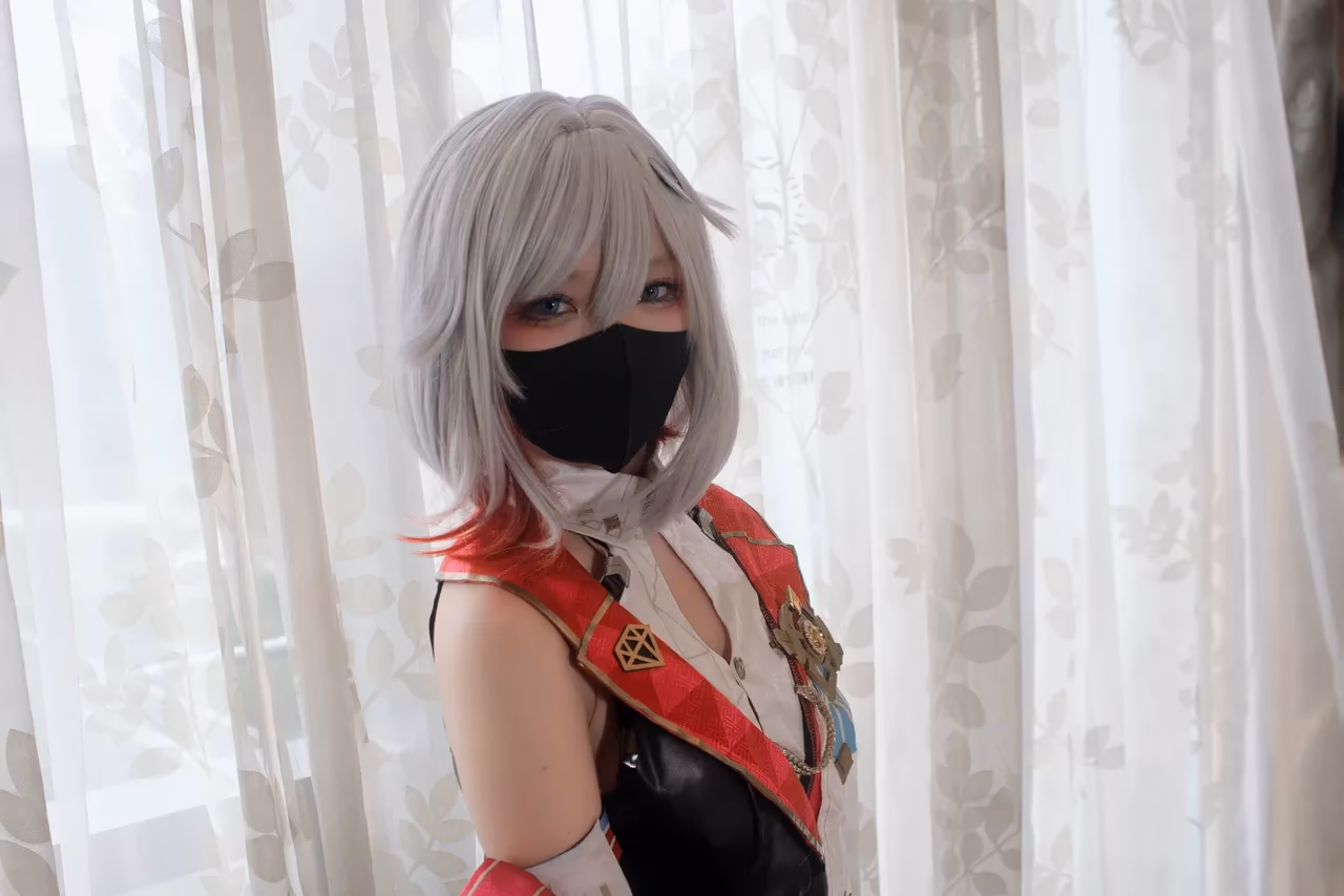 Topaz — cosplay photo 13 of 160