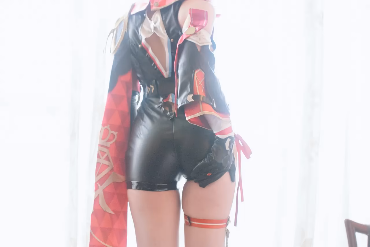 Topaz — cosplay photo 16 of 160