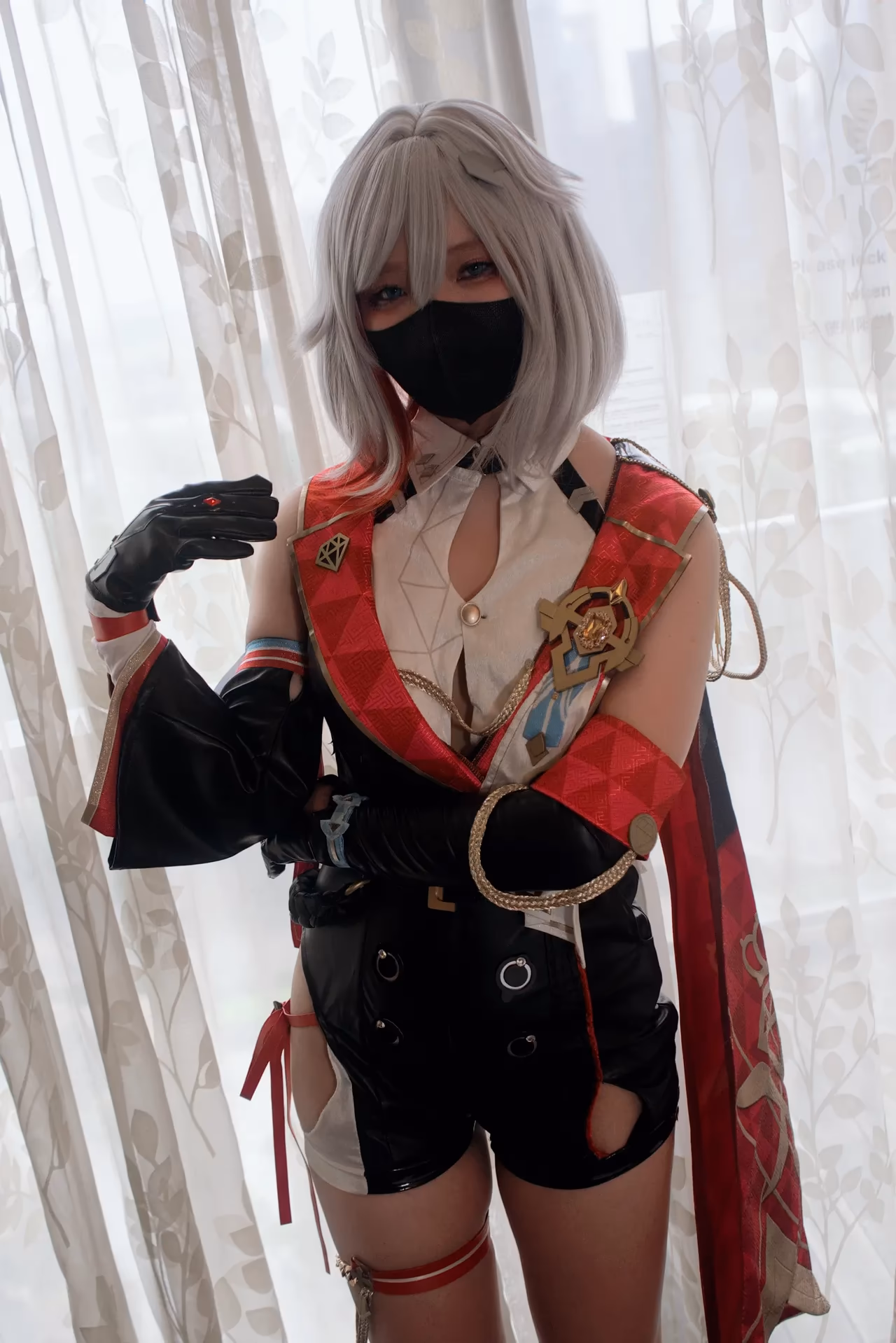 Topaz — cosplay photo 3 of 160