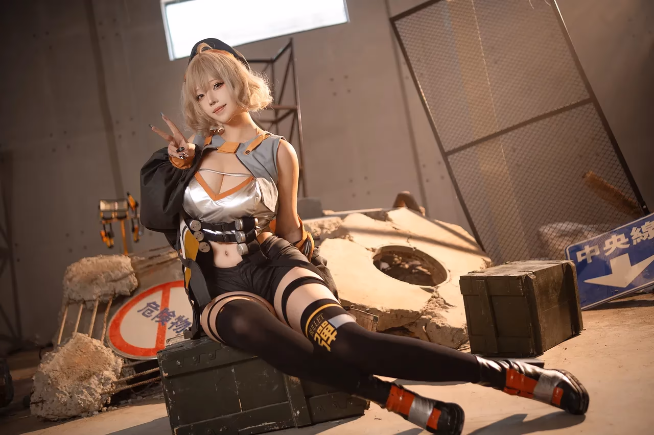Takomayuyi as Anis — cosplay photo 3 of 12