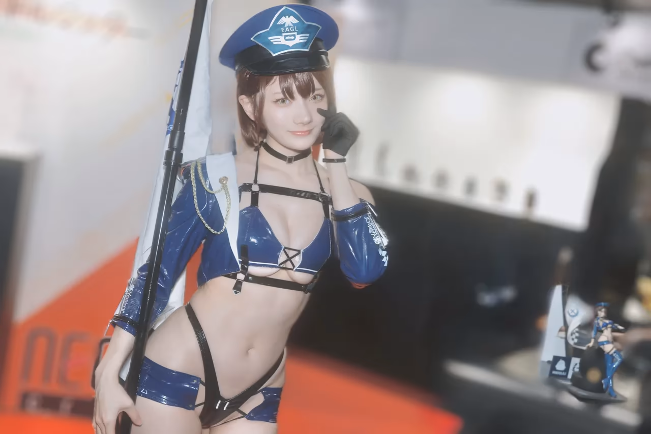 Toutomi wo Kanjite Sakurai as Baltimore — cosplay photo 64 of 125