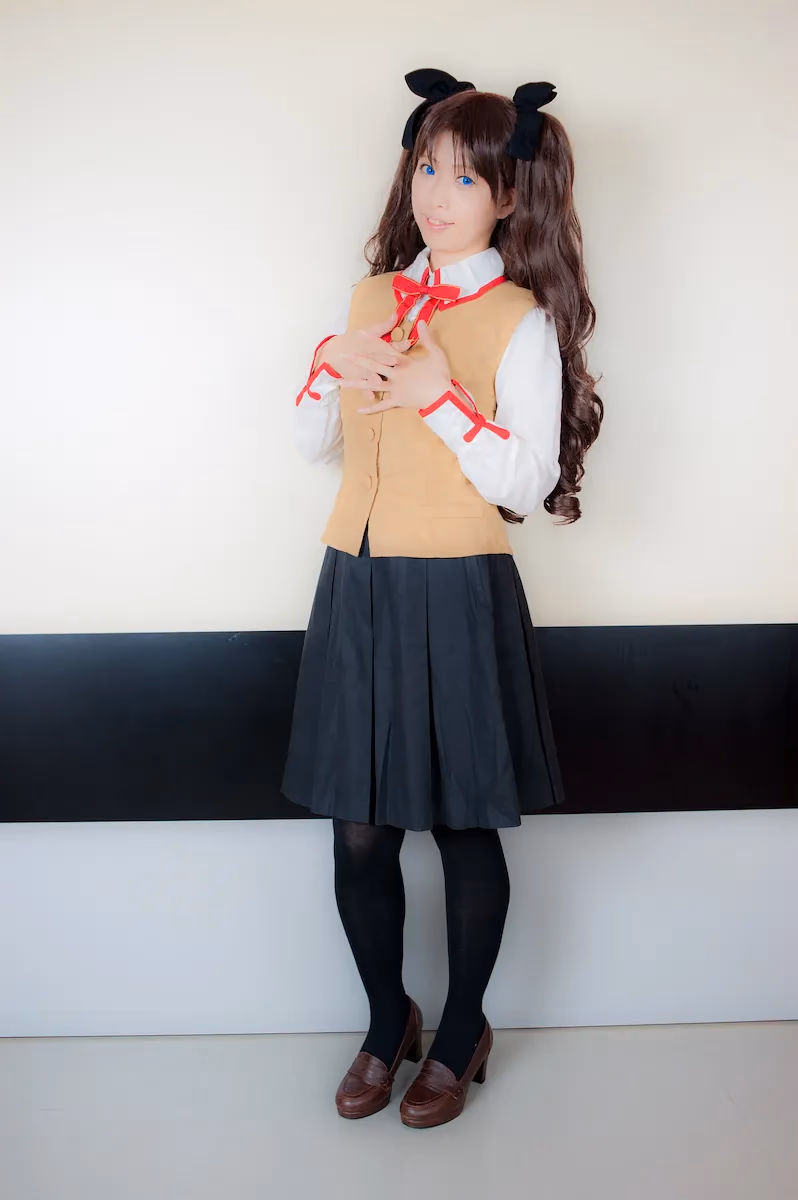 Tsuyato as Rin Tohsaka — cosplay photo 11 of 788