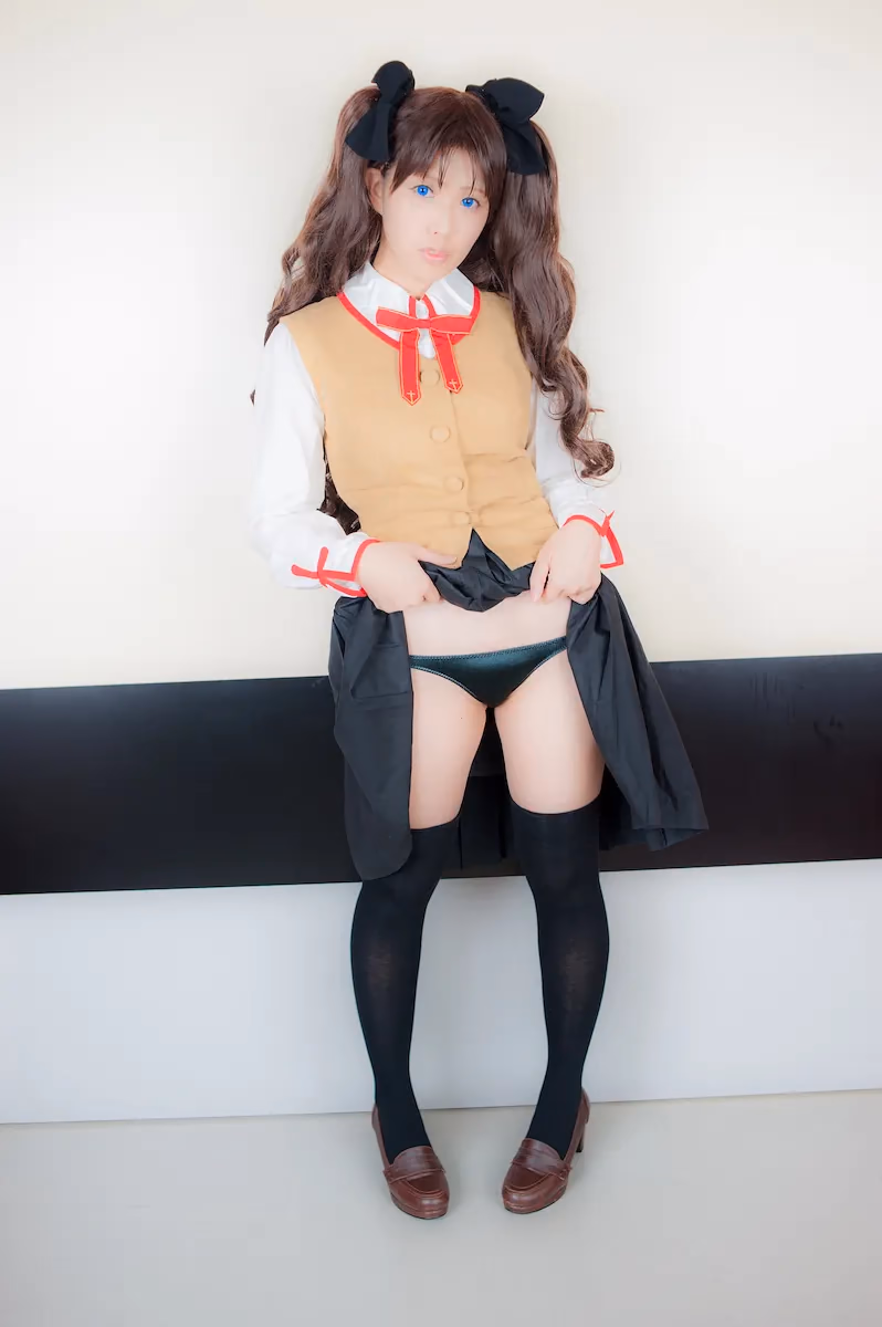 Tsuyato as Rin Tohsaka — cosplay photo 120 of 788