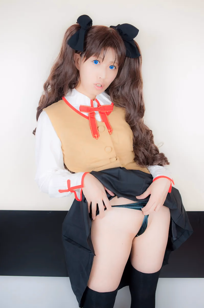 Tsuyato as Rin Tohsaka — cosplay photo 178 of 788