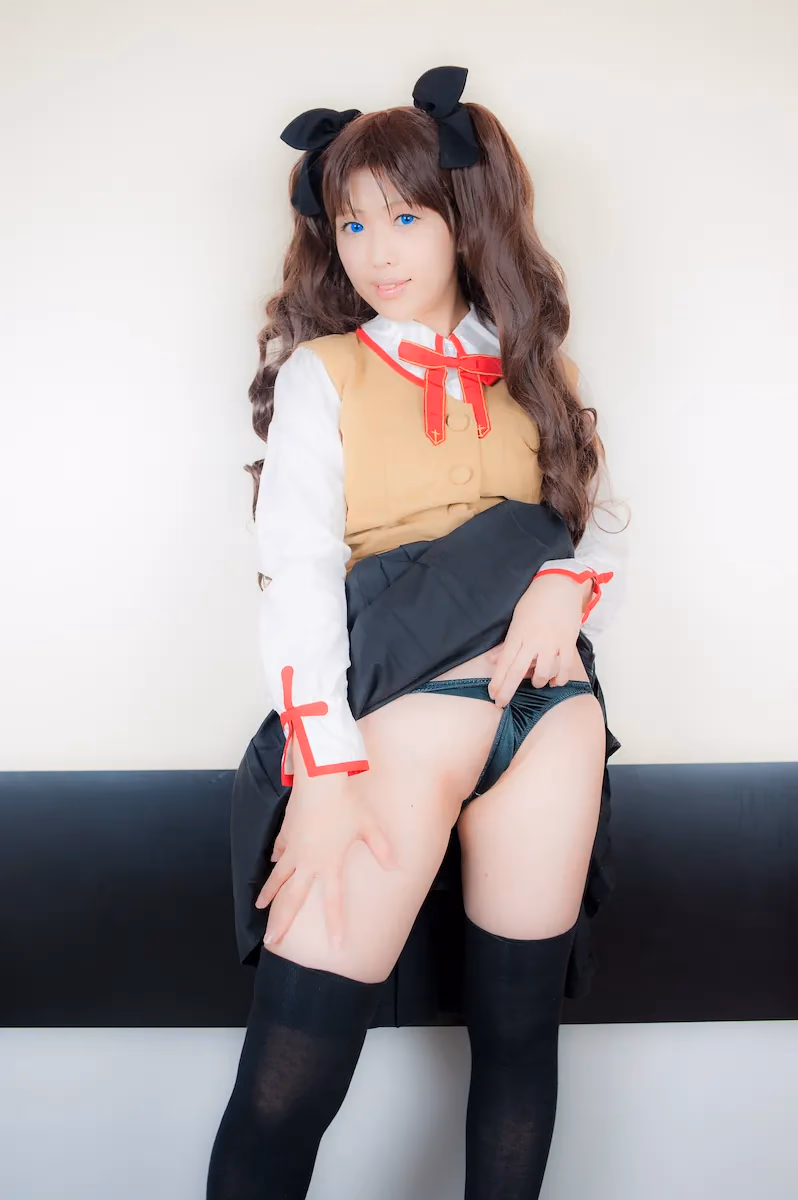 Tsuyato as Rin Tohsaka — cosplay photo 182 of 788