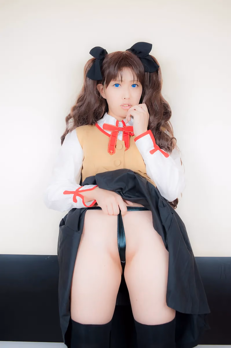 Tsuyato as Rin Tohsaka — cosplay photo 190 of 788