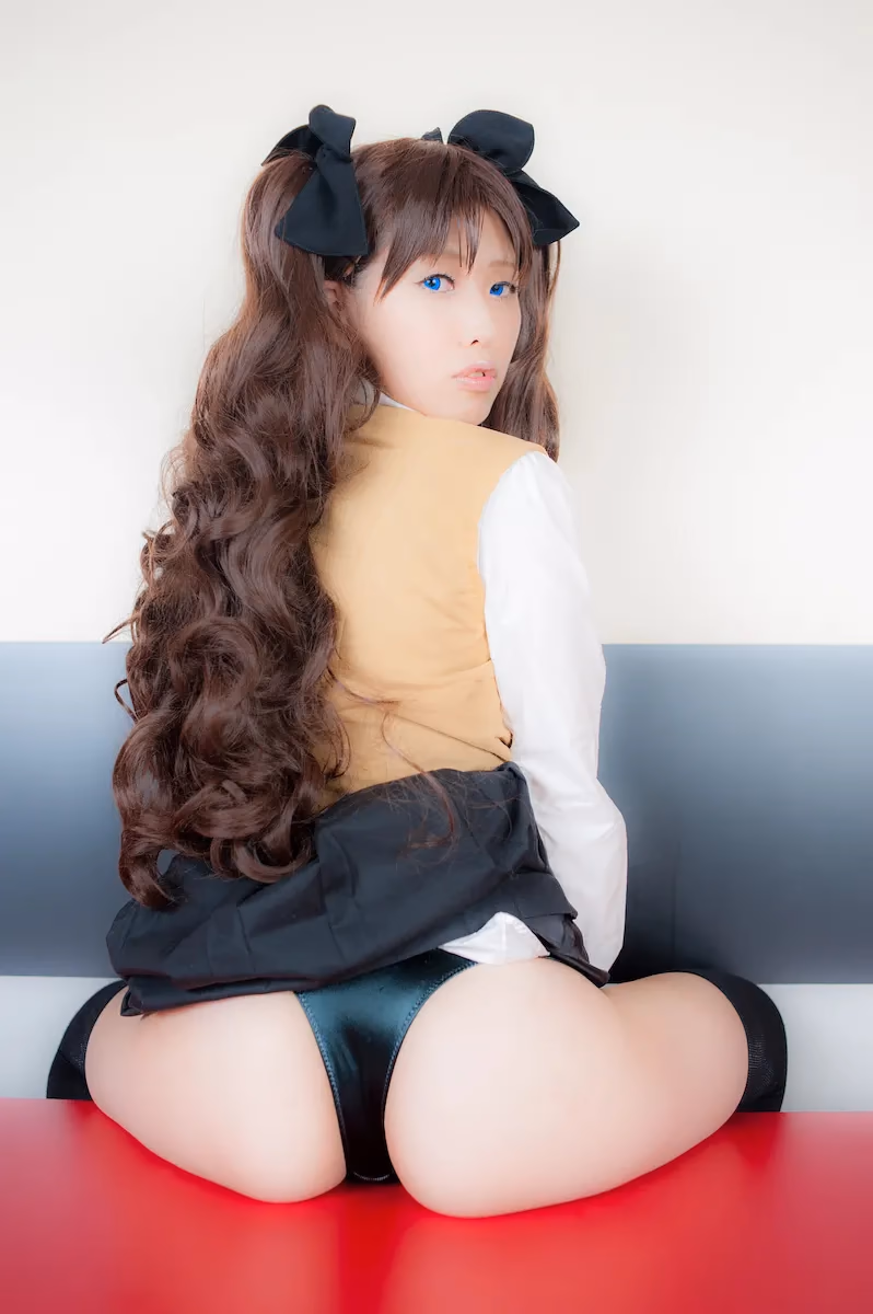 Tsuyato as Rin Tohsaka — cosplay photo 216 of 788