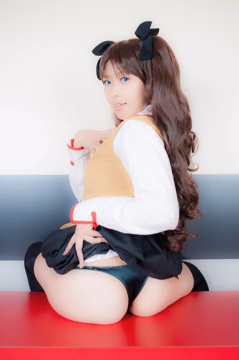 Tsuyato as Rin Tohsaka — cosplay photo 224 of 788