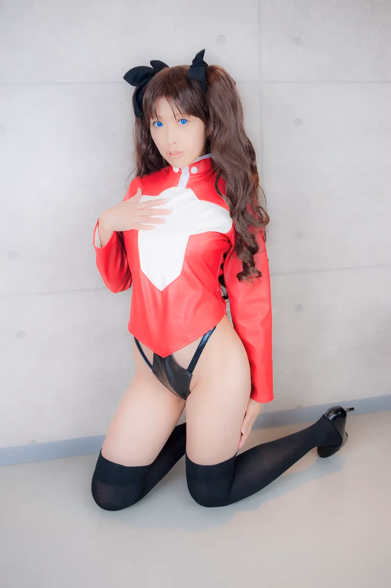 Tsuyato as Rin Tohsaka — cosplay photo 411 of 788