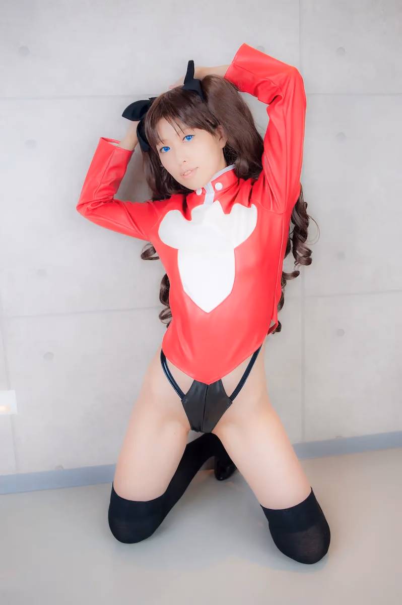 Tsuyato as Rin Tohsaka — cosplay photo 415 of 788