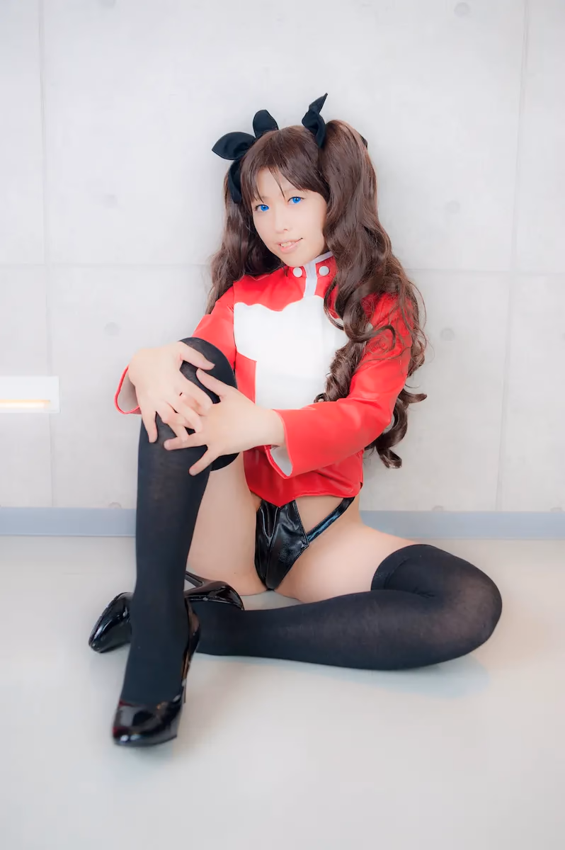 Tsuyato as Rin Tohsaka — cosplay photo 460 of 788