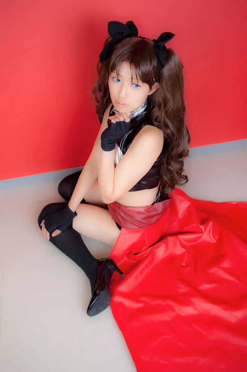 Tsuyato as Rin Tohsaka — cosplay photo 650 of 788