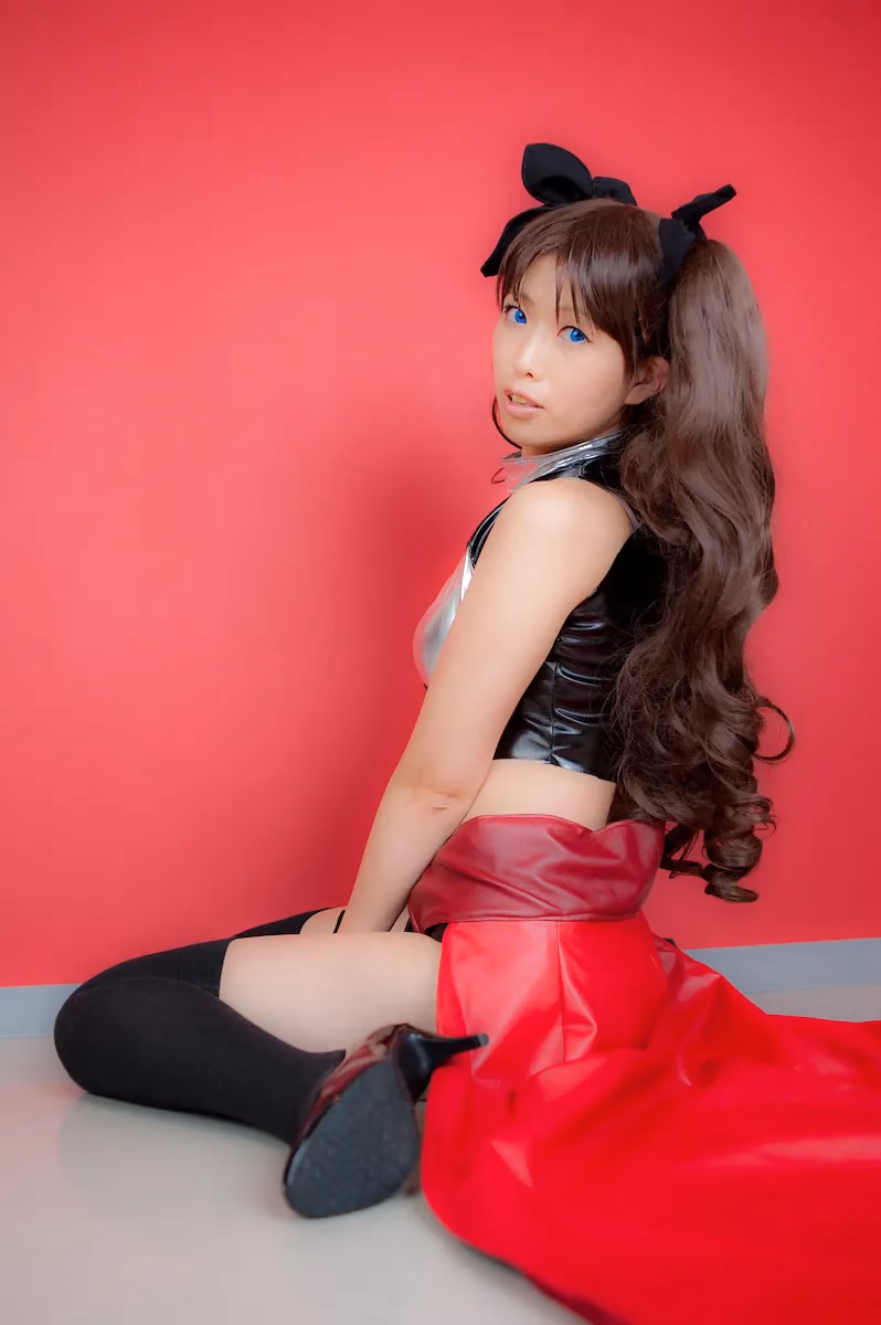 Tsuyato as Rin Tohsaka — cosplay photo 666 of 788