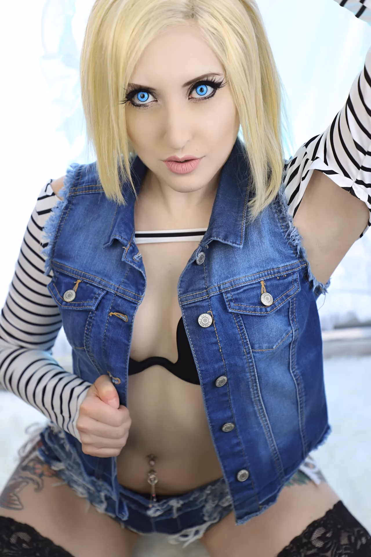 Vamplette as Android 18 — cosplay photo 17 of 29